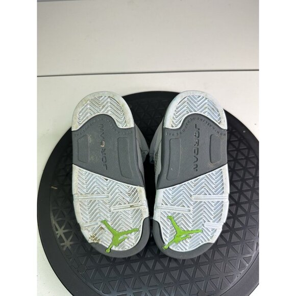 Air Jordan 5 Retro Shoes Sneakers Pre School Kids 8C Green Bean DQ3736-003 - Picture 8 of 10